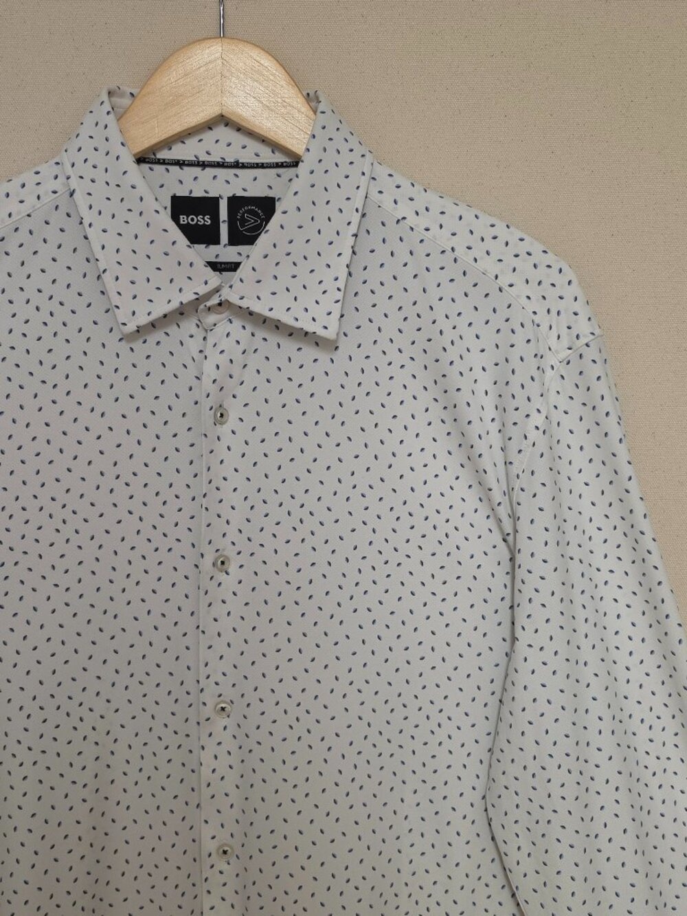 Hugo Boss Performance Slim Fit Button Down XL 17 43